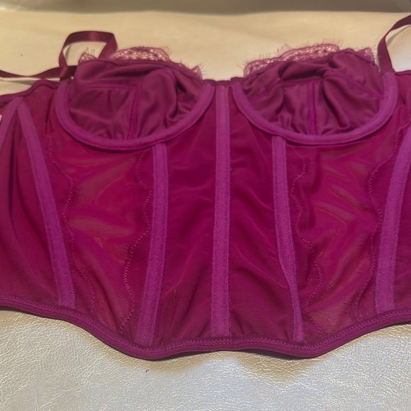 Purple Lace Bra with Contoured Support and Adjustable Straps - Picture 9 of 9